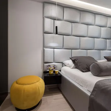 Apartment 10 Heritage